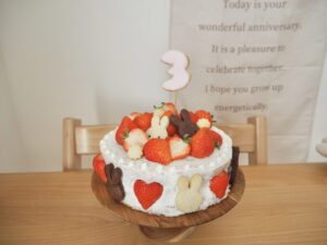 3歳誕生日ケーキ　米粉スポンジ